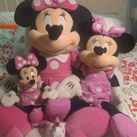 Disney Minnie mouse stuffed animals sets - Picture 1 of 11